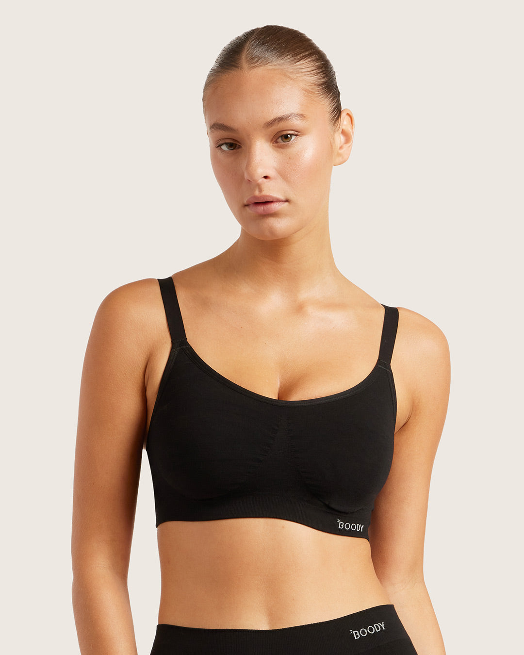 Full Bust Wireless Bra - Black