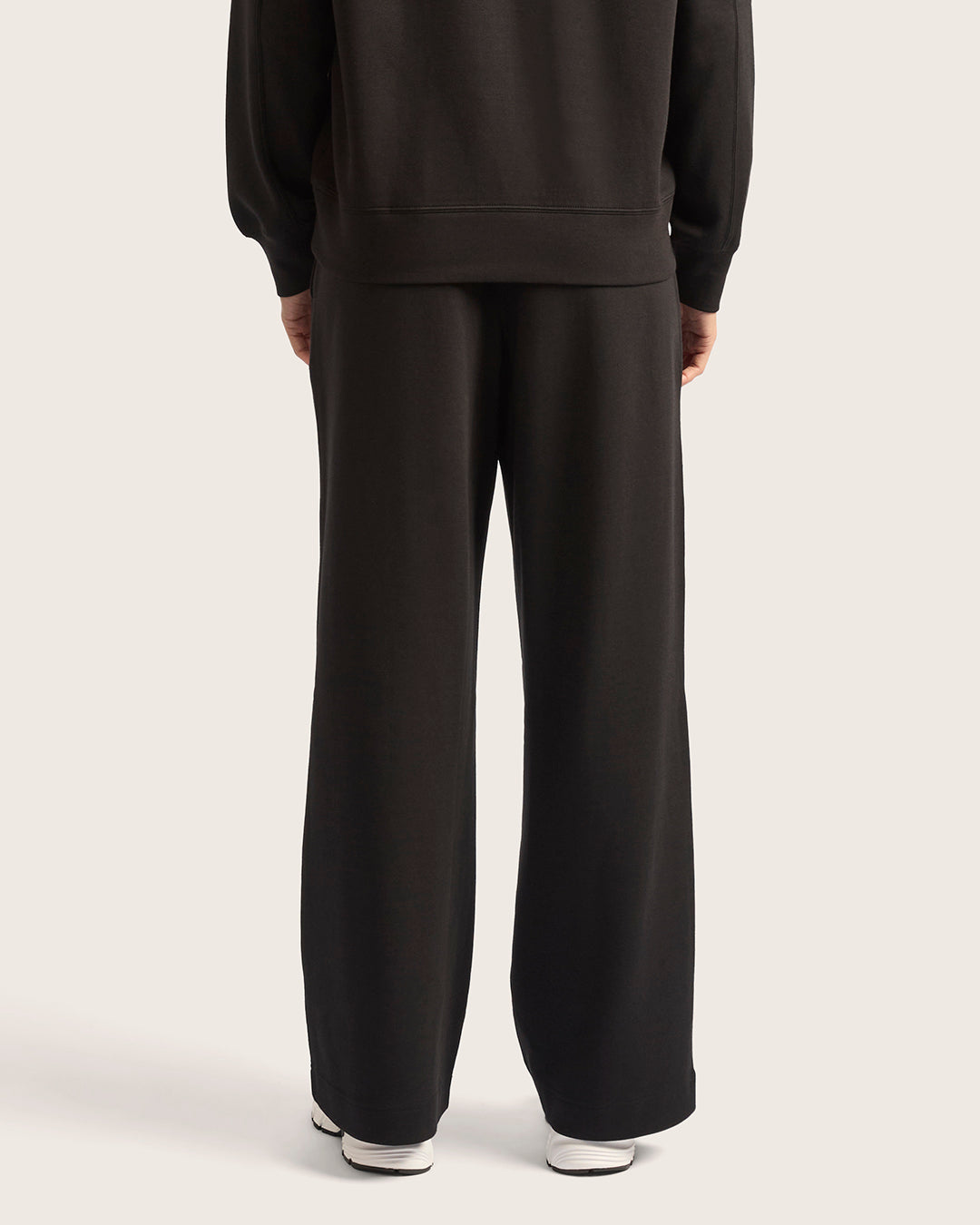 Women's Straight Leg Sweat Pants - Black