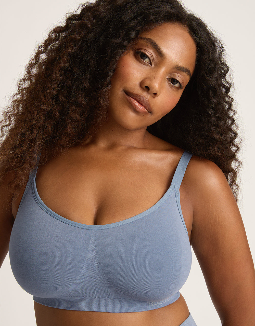 B10973_DUSTY-BLUE_FullBustWirelessBra_DustyBlue_4.jpg