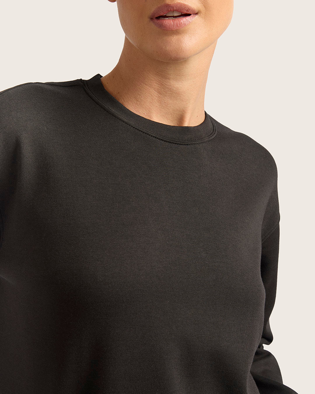Bamboo CloudKnit Women's Crew Neck Sweater - Black