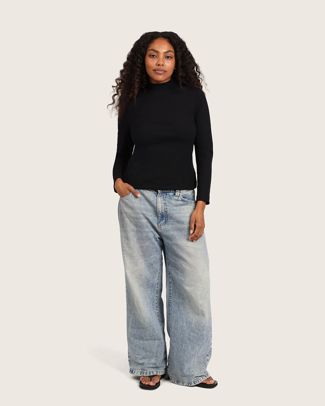 Women's Ribbed Turtleneck Top - Black