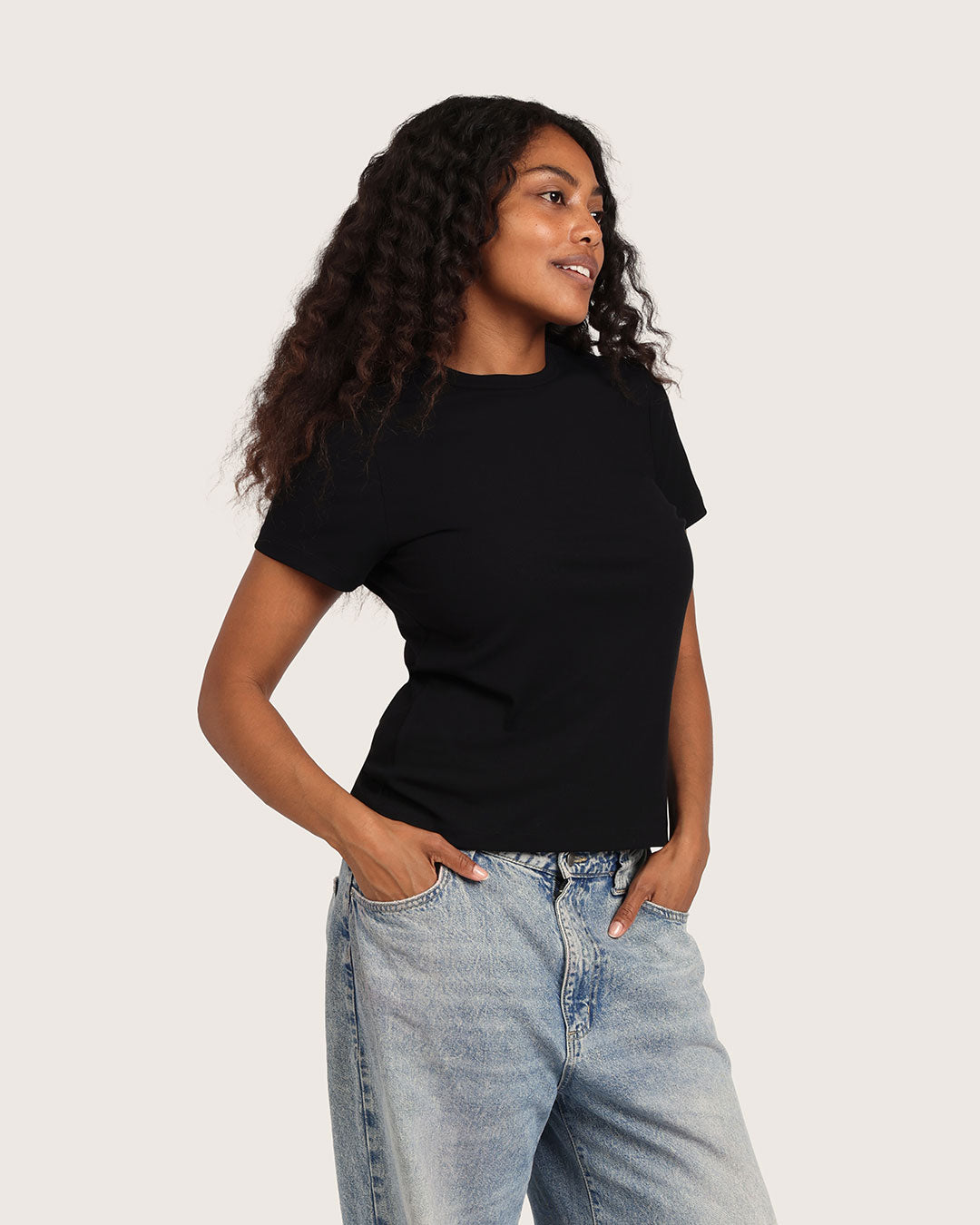 Women's Ribbed Crew Neck T-Shirt - Black