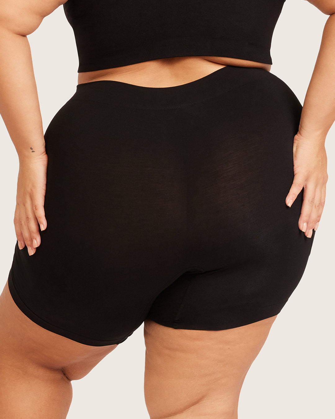 Seamfree Undershorts 6" - Black