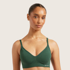 Model's Headshot - Loren Kontaxis