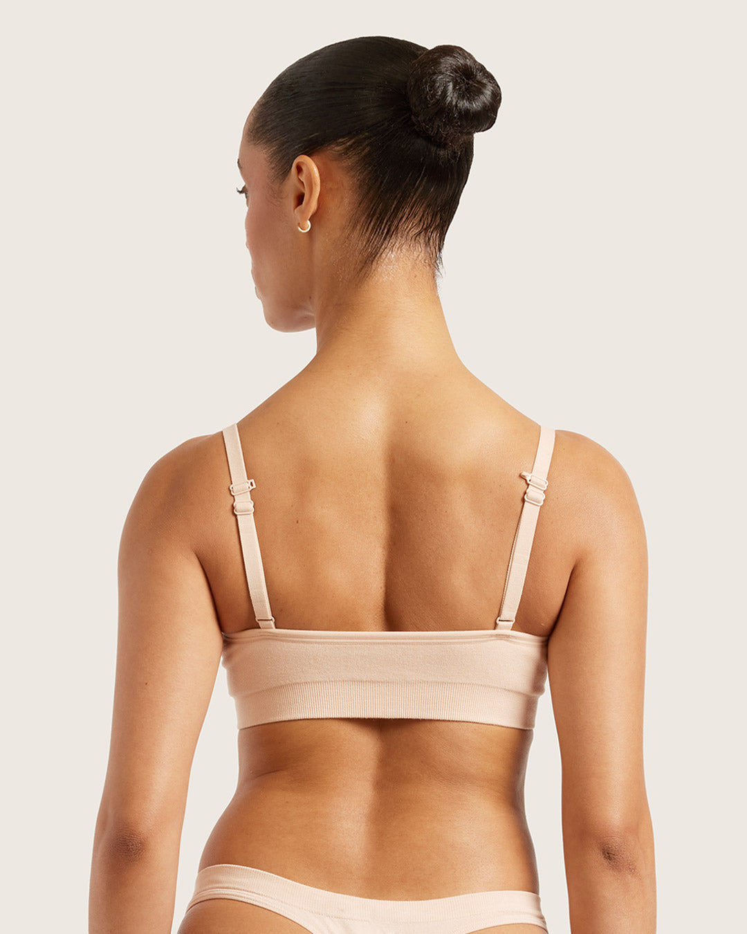 Wireless T-Shirt Bra - Shell