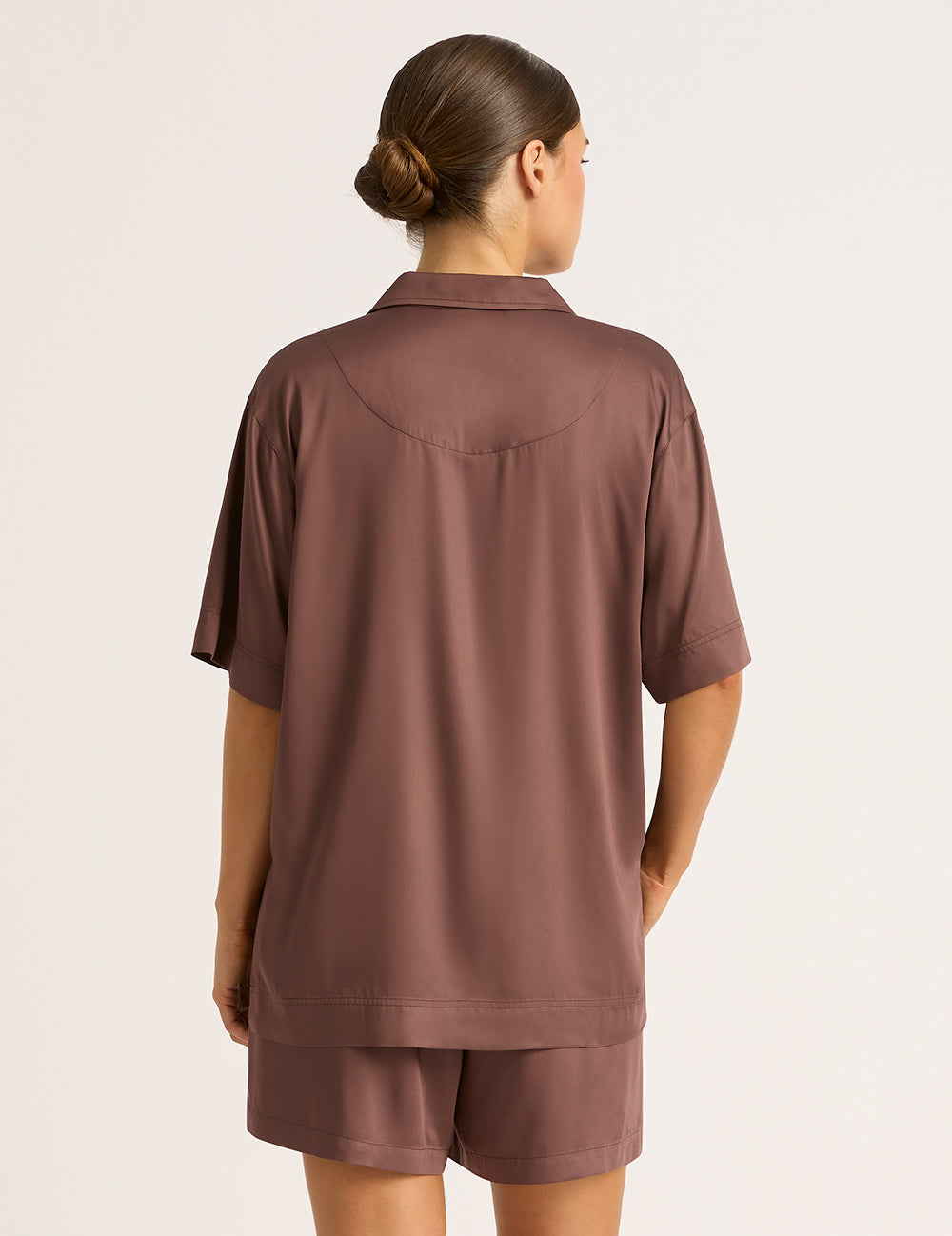 Vegan Silk Short Sleeve Shirt - Garnet
